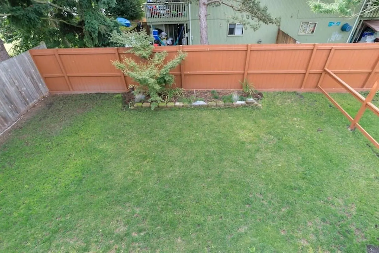 Contemporary, Marine 2Bd/1Ba Apartment C In Kent